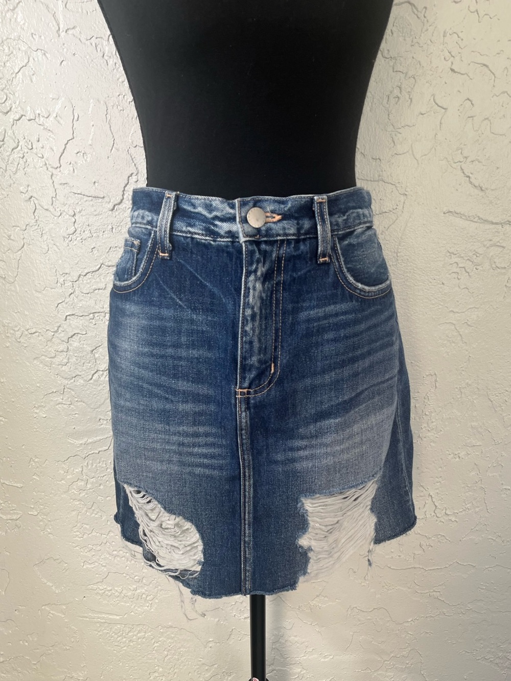 L’AGENCE Distressed Denim Mini Skirt Size 29 Made in USA